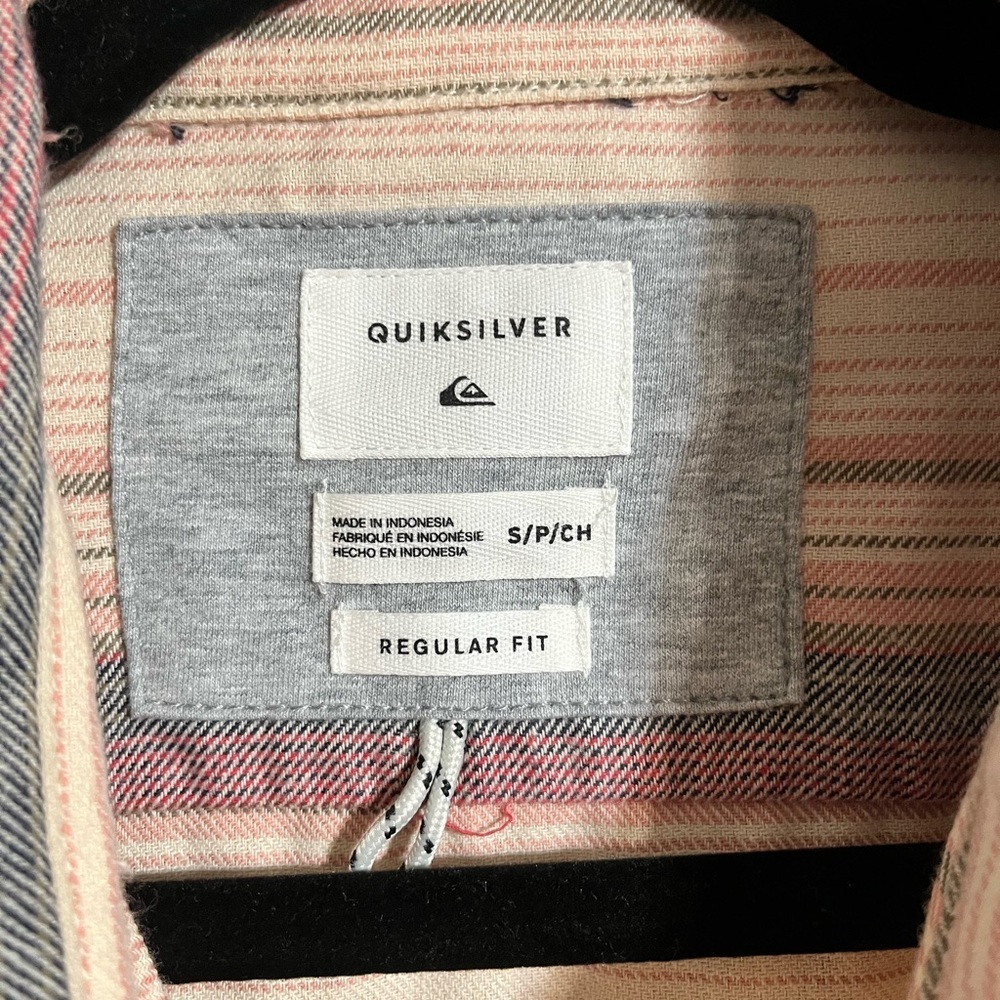 Quicksilver Button Front Flannel Size Small - image 3